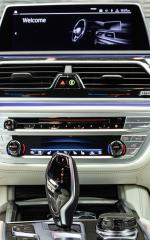 BMW M760Li xDrive Atlantis Blue by Abu Dhabi Motors 2019 года